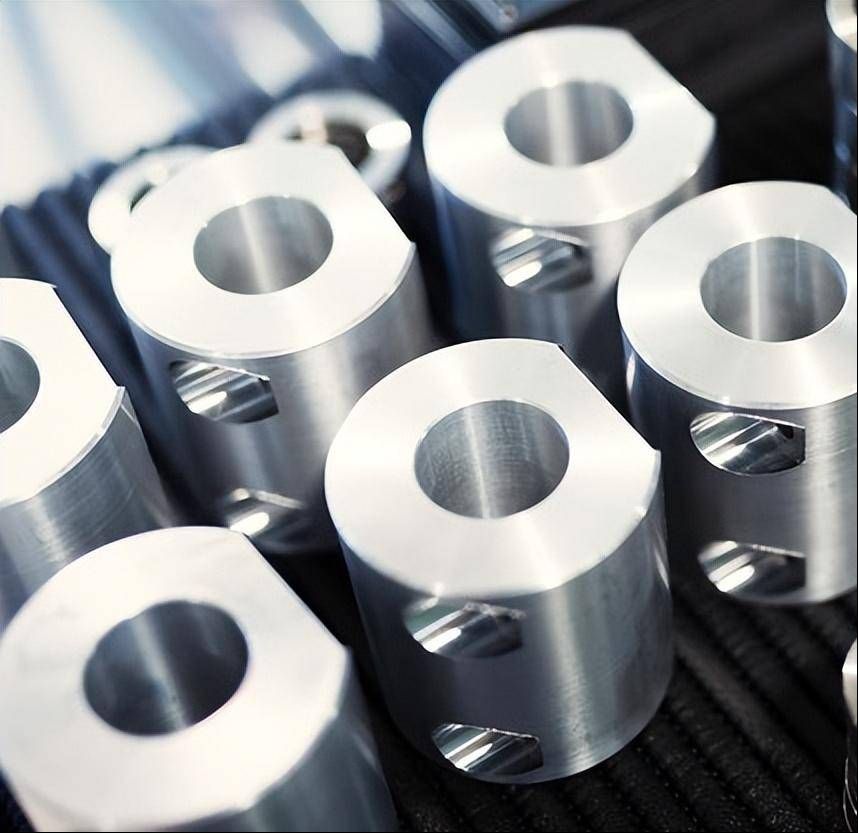 Haozhifeng Machinery: penitus versatum in Hardware Aliena Trade